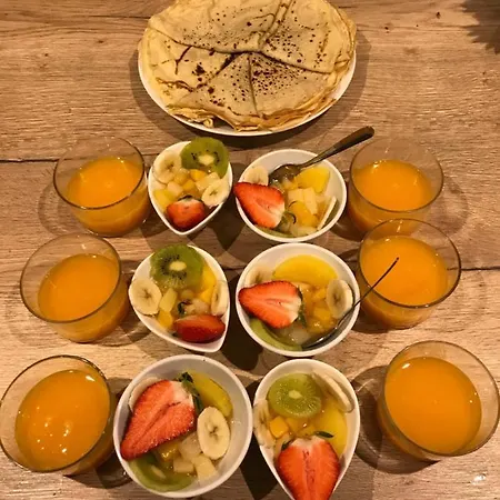 Les Pirondeaux 招待所 罗卡马杜尔