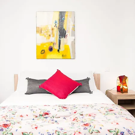 招待所 Les Pirondeaux